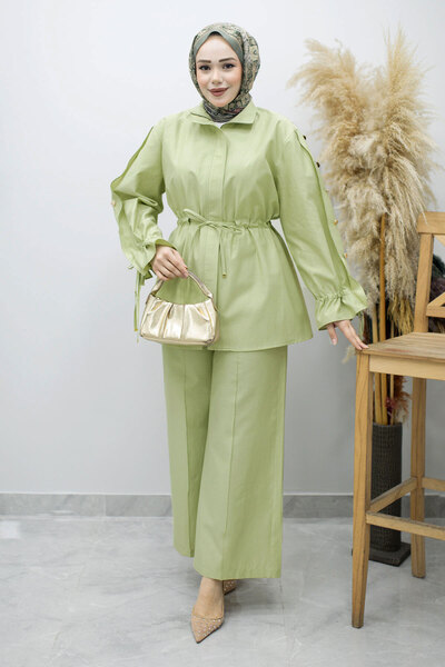 Tesettür Dünyası Σετ δύο τεμαχίων με λεπτομέρεια κουμπιού στο μανίκι και κορδ...