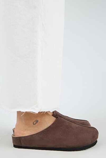 Manijero Γυναικείες παντόφλες Melissa από γνήσιο δέρμα με ραφές μπροστά, σε κ...