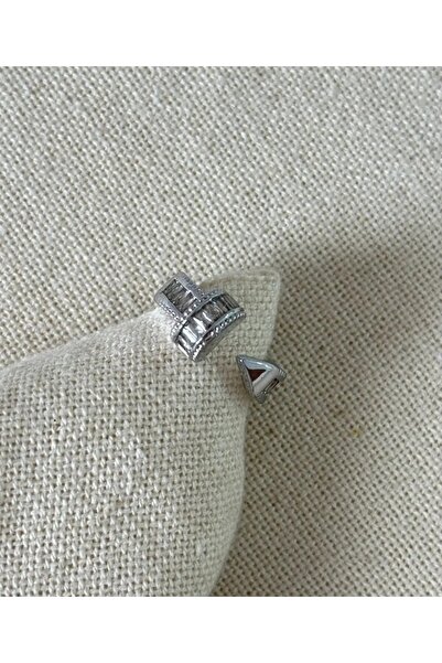Haziran Accessory, Baguette Stone Adjustable Ring