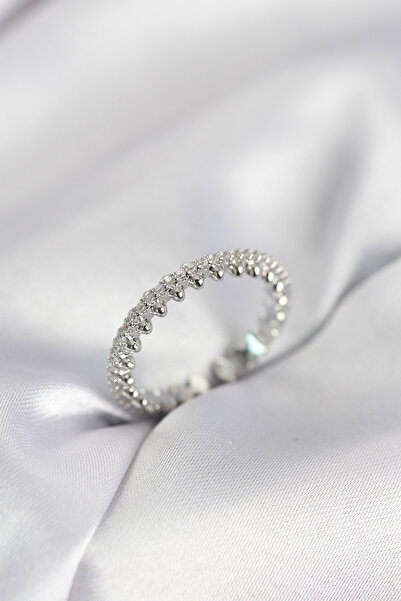 Beta Moda Hub Silver Color Row Zircon Stone Model Women's Ring