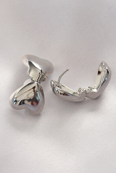Hobibahçem Brass Silver Color Minimal Curved Heart Earrings