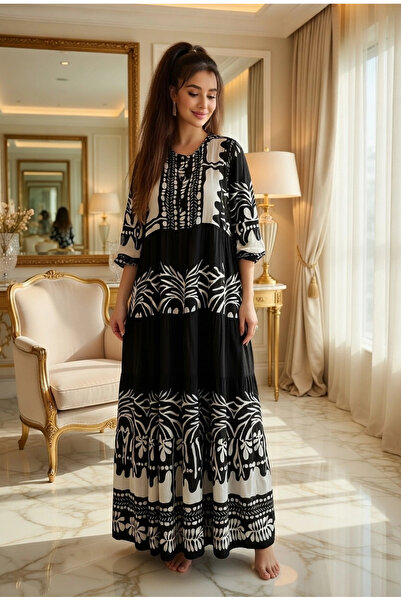 AZRA BUTİK Λευκό φόρεμα με σχέδιο σε χαλαρή γραμμή