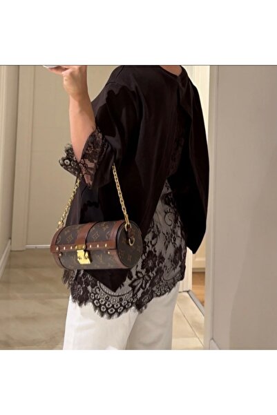 Lovely butik Γυναικεία βαμβακερή μπλούζα με λεπτομέρεια από δαντέλα σε σχήμα ...