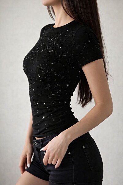 SEFUR ΜΠΛΟΥΖΑΚΙ ΣΤΕΝΗΣ ΕΦΑΡΜΟΓΗΣ ΜΕ ΛΕΠΤΟΜΕΡΕΙΕΣ ΑΠΟ ΣΤΡΑΣΕΣ ΣΕ ΟΛΟ ΤΟ ΜΗΚΟ