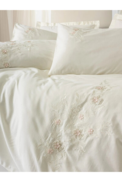 colezium 3D Embroidered Double Satin Bedding Set Aira Ecru