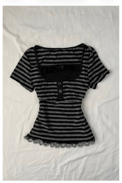 Köstebek Μαύρη γκρι ριγέ μπλούζα με λεπτομέρεια από δαντέλα και κουμπιά, vint...