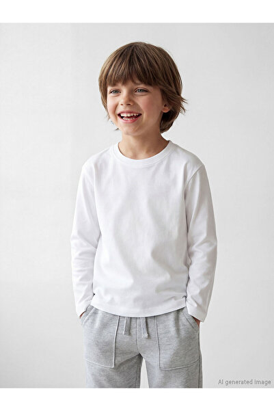 LC Waikiki Original Oval Collar Boys' T-Shirt