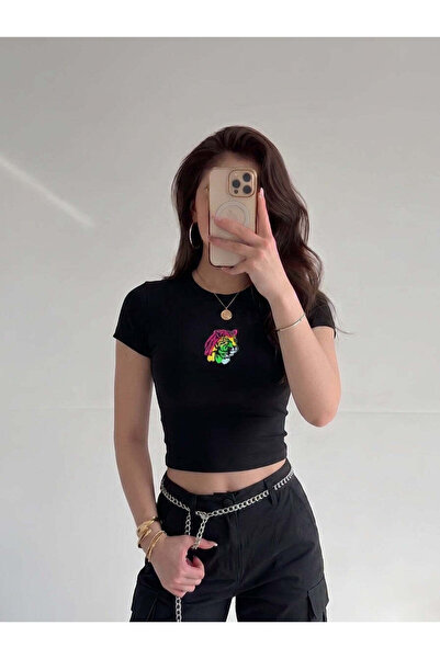 VACHT Tiger Embroidered Short Sleeve Women's Black Crew Neck Lycra Body Crop ...