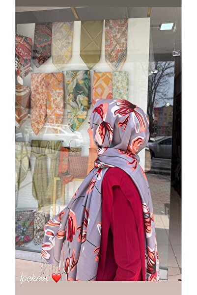 ipekevi Patterned Silk Shawl