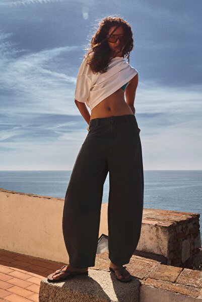 Bershka Barrel kesim crop pantolon