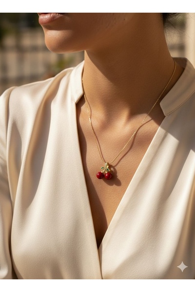 FAYRA ACCESSORIES Kiraz Figürlü Altın Kaplama Kolye