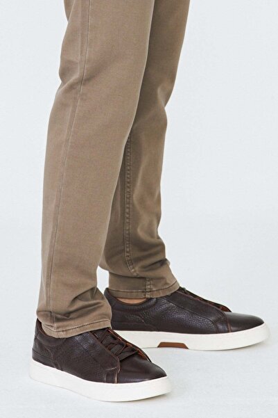 White Stone Καφέ ανδρικό sneaker από γνήσιο δέρμα με λαστιχένια κορδόνια