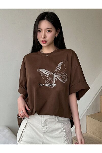 Touz Moda Είναι ένα μπλουζάκι με στάμπα Phantom, unisex, oversized.