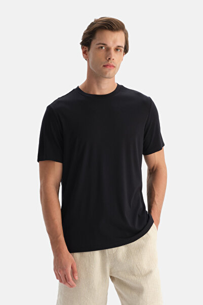 Dagi Μαύρο μπλουζάκι Cool Touch με λαιμόκοψη ποδηλατικού τύπου