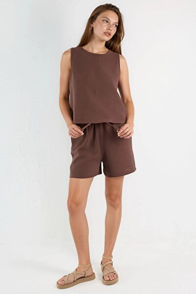 Hiccup Σετ δύο τεμαχίων: Μπλούζα και σορτς από μουσελίνα με μηδενικά μανίκια