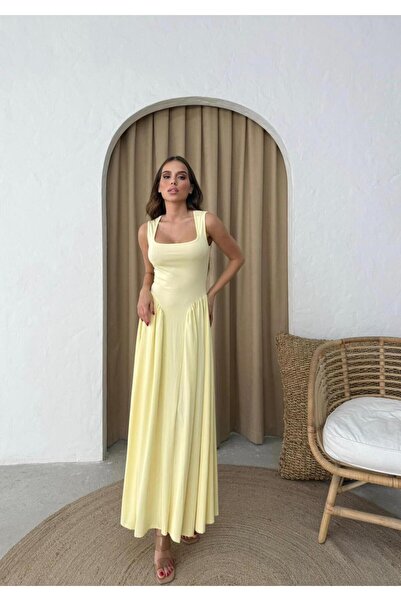 BELLAROBE Square Neck Long Dress Black