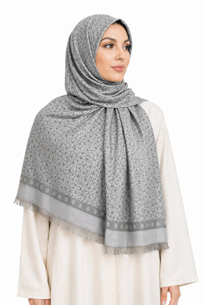 Marever Fashion BAŞLIĞI %100 İpek Çift Taraflı Şal – Gri & Siyah Desenli, Doğ...