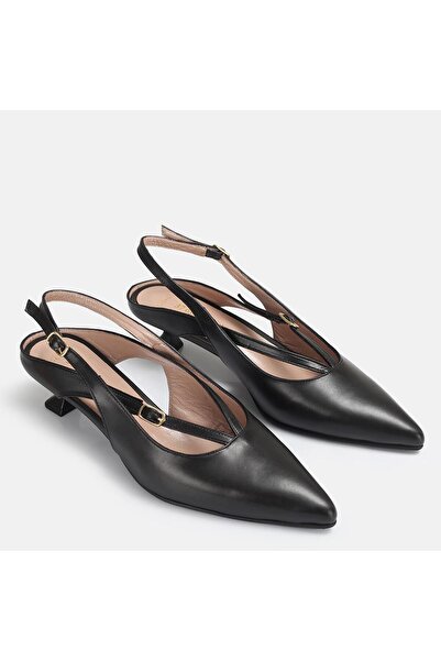 37Numara ΓΥΝΑΙΚΕΙΑ ΠΑΠΟΥΤΣΙΑ ΜΕΓΑΛΩΝ ΜΕΓΕΘΩΝ ΑΠΟ ΓΝΗΣΙΟ ΔΕΡΜΑ ΛΙΚΕΡΟ ΔΕΡΜΑΤΙΝ...