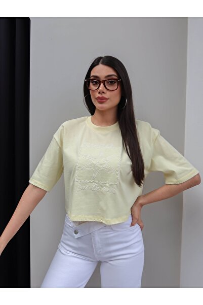 ESRAHELVACI Μπλουζάκι Crop με Κέντημα Αστεριών