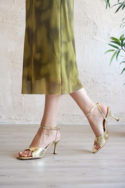 GOFFSHOES Γυναικεία παπούτσια με τακούνι Betty για το καλοκαίρι - Χρυσά