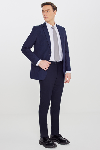 ALTINYILDIZ CLASSICS Ανδρικό κοστούμι σε μπλε ναυτικό χρώμα με μονό γιακά και...