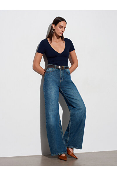 Dilvin 32758 Μπλουζάκι με λαιμόκοψη V και κοντό μανίκι - Σκούρο μπλε