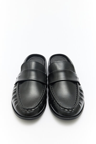 LUTVELIZADE Loafer 2601 - Μαύρο γυναικείο loafer με ανοιχτή πλάτη και κορδόνια