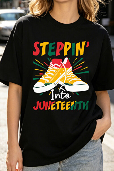 Arabest تي شيرت نسائي بتصميم Steppin Into Juneteenth، تي شيرت كاجوال بأسلوب م...