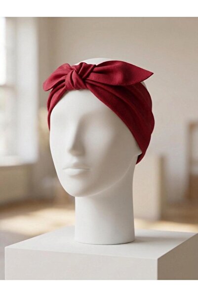 Minawish Red Bandana 55X55 – Elegance and National Spirit Combined