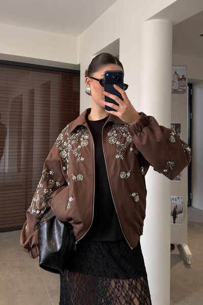 MAGARDE Εισαγόμενο Παλτό Premium με Πέτρινη Κεντητική Διακόσμηση - ΚΑΦΕ