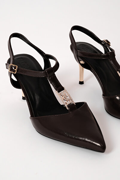 Lal Shoes & Bags Γυναικεία παπούτσια με χρυσό τακούνι και λεπτομέρεια από πέτ...