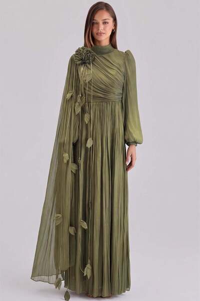 Olcay Brosche Detaillierter Umhang Yoryo Seiden-Hijab-Abendkleid GRÜN 1256