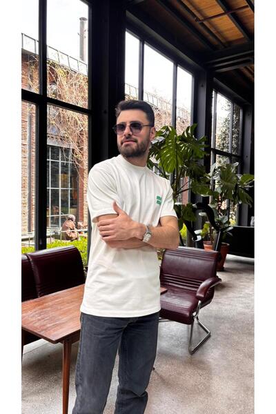 JESSE STORY Ανδρικό - Γυναικείο μπλουζάκι Unisex με ιδιαίτερο σχέδιο κεντήματ...