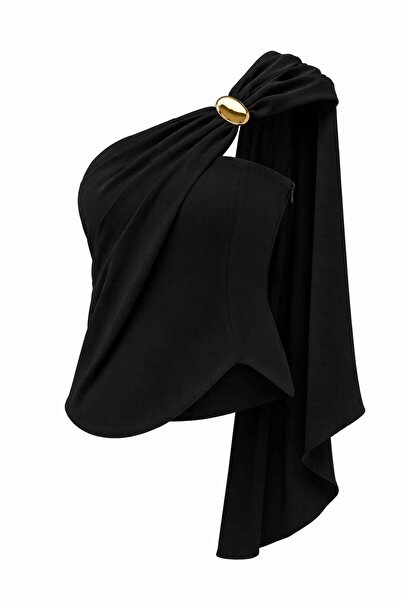 HAZELANNA Μαύρη μπλούζα με έναν ώμο και χρυσή αγκράφα