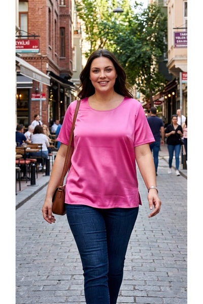 MAXLEVEL MODA Γυναικεία μπλούζα με σατέν μπροστινό μέρος και μεταξένια υφή στ...