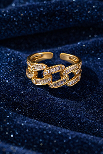 Sylvera Shop Royal Chain Baguette Stone Ring - Adjustable (Gold Color)