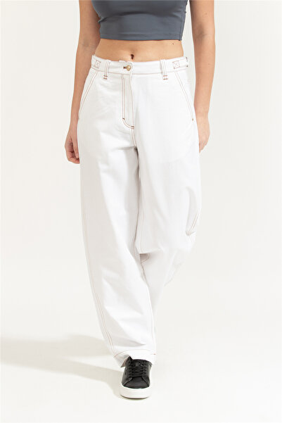 Guess Coreline Kadın Relaxed Fit Pantolon