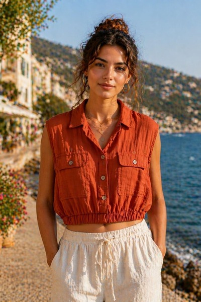 yb yağmur butik Αμάνικη μπλούζα μουσελίνας με ελαστική μέση και λεπτομέρεια τ...