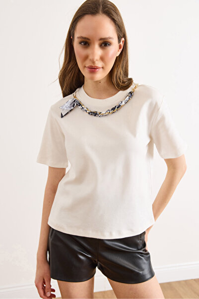Olalook Γυναικεία λευκή μπλούζα από βαμβάκι με διακοσμητική αλυσίδα και κουμπ...