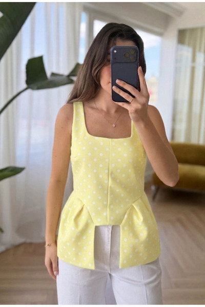 My Blog Κίτρινη μπλούζα με τετράγωνο γιακά και πουά - 8433