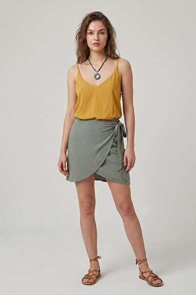 Clandestino V-Neck Minimal Strap Blouse Yellow