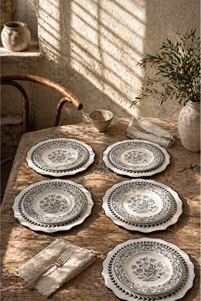 Anadolu Saray Σετ 6 τεμαχίων Στρογγυλά Λευκά και Μαύρα Κεντημένα Λινά Σερβίτσ...