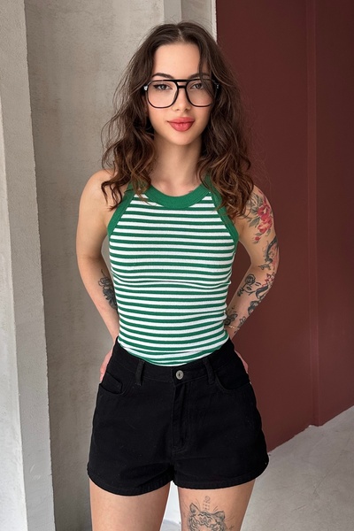 Chicup Aura Γυναικεία πράσινη πλεκτή μπλούζα με φαρδύ γιακά halter και ραβδώσεις