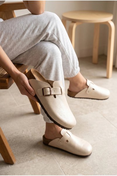 Sivarro Boston Slippers Comfortable Sole, City Style - Leather Cream