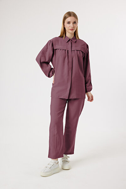 Suede Style 6192 - Κομψό, άνετο, μοντέρνο γυναικείο πουκάμισο από μαλακό πλεκ...