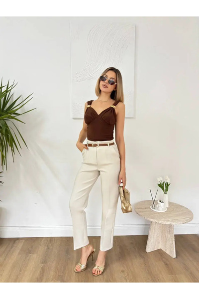 Misscix Γυναικεία παντελόνια σε μπεζ