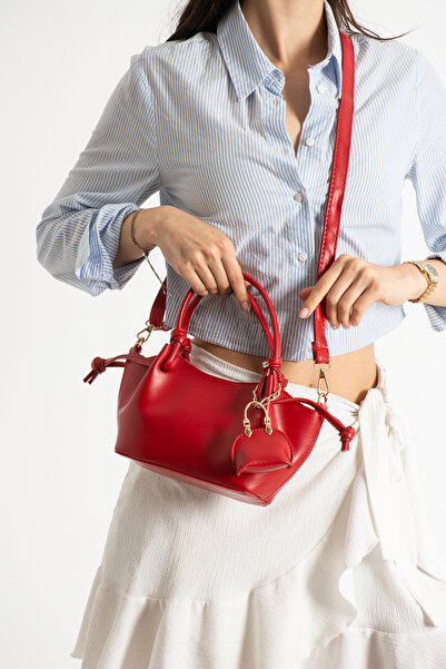 Adox Çanta ESCUELLA MODEL CHARM ΚΟΚΚΙΝΗ ΓΥΝΑΙΚΕΙΑ ΤΣΑΝΤΑ ΧΕΡΙΟΥ ΚΑΙ ΩΜΟΥ ΜΕ ΔΩΡΟ