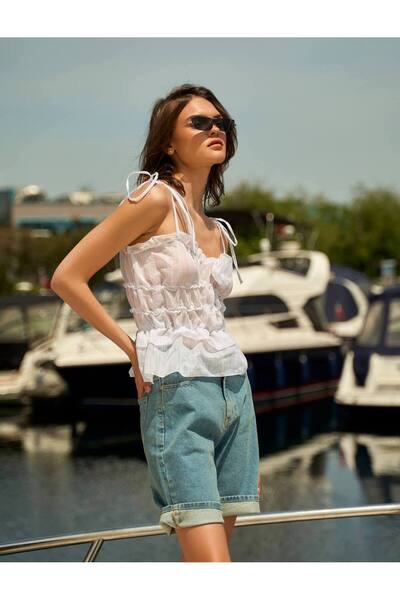 Miora Fashion Kadın Çiçek Detaylı Fırfırlı İnce Askılı Şifon Bluz