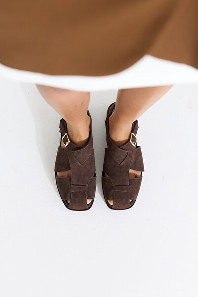 LUTVELIZADE Σανδάλια 2603 - Γυναικεία σανδάλια από καφέ σουέντ με λεπτομέρεια...