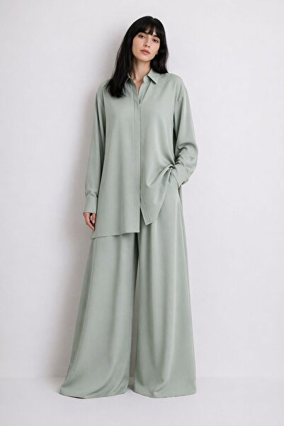 UNTIMELY Oversize Shirt & Wide-Leg Pants Bottom & Top Crepe Set